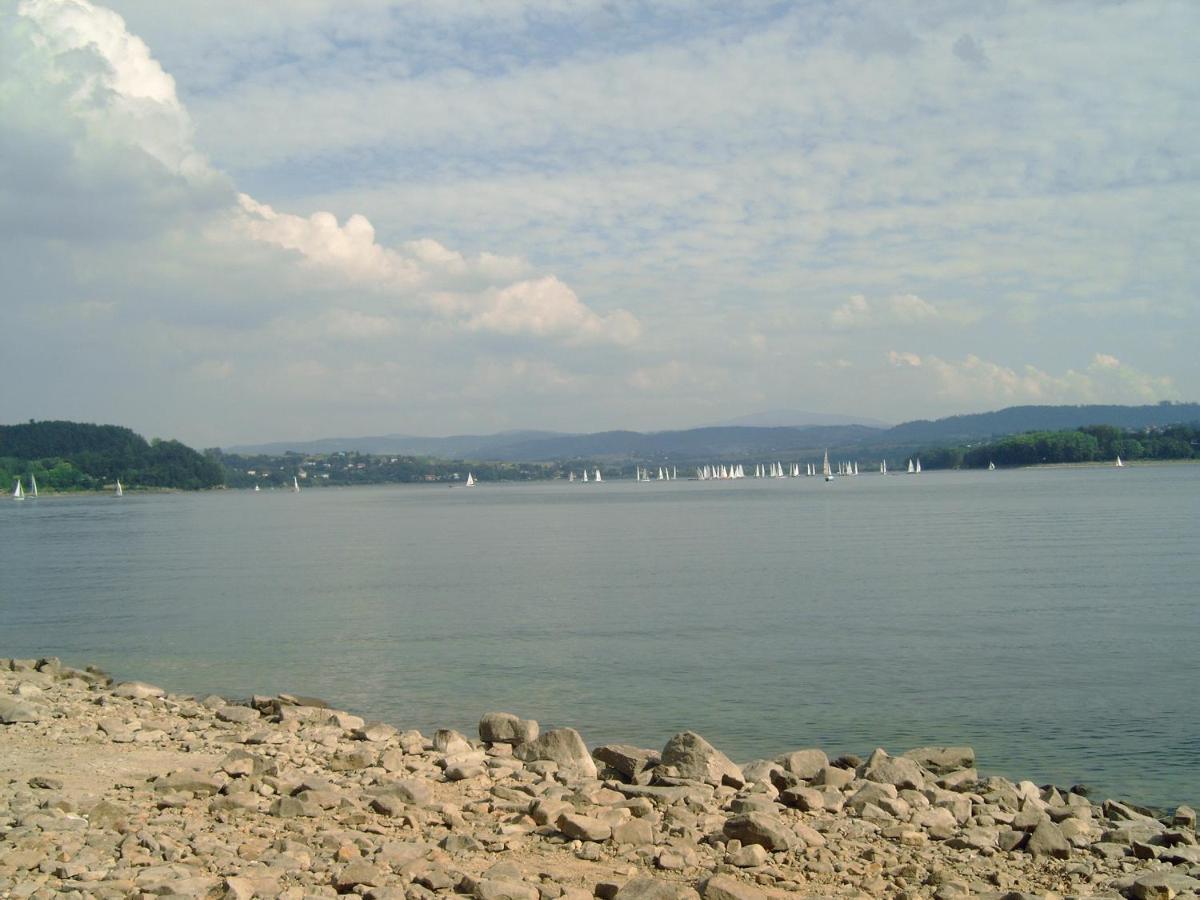 Domek Caloroczny Tresna Agata Exterior foto