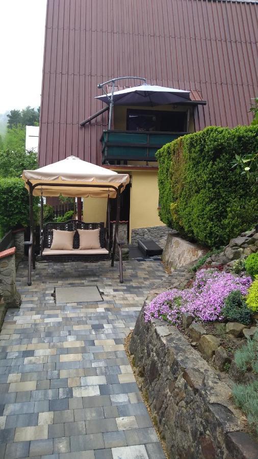Domek Caloroczny Tresna Agata Exterior foto